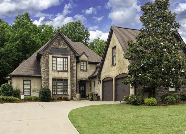 Property at 301 Normandy Ln, Chelsea, AL 35043, 4 beds, 4 baths