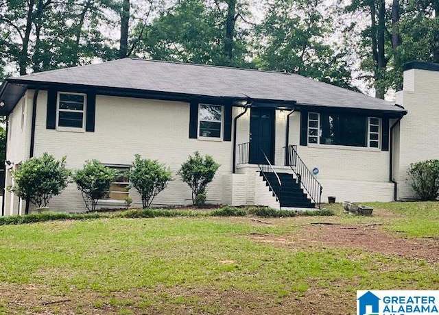 Property at 120 Winston Ct, Bessemer, AL 35023, 3 beds, 2.5 baths