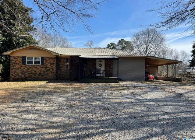 Property at 102 County Road 142, Heflin, AL 36264, 4 beds, 2 baths
