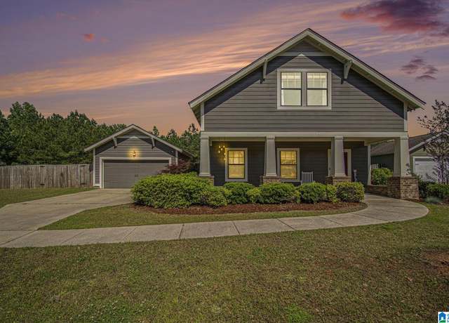 Property at 624 Enclave Ln, Calera, AL 35040, 3 beds, 2.5 baths