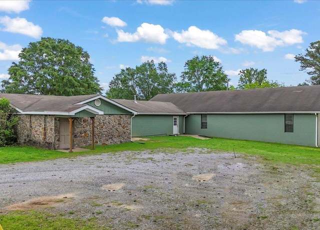 Property at 117 Trafford Rd, Warrior, AL 35180, 1 bed, 3 baths