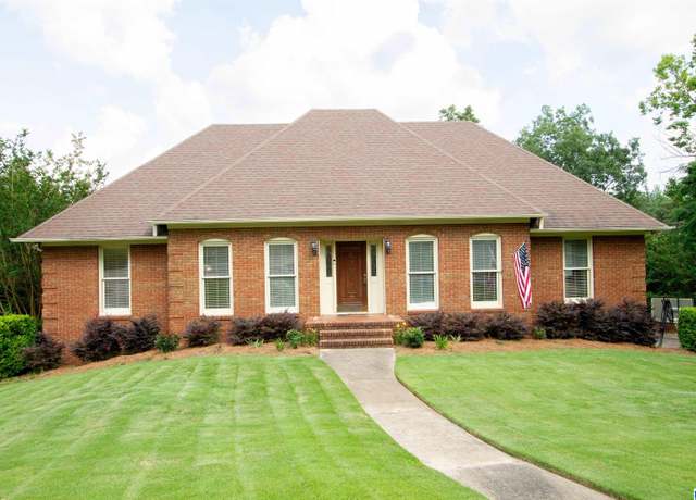 Property at 437 Ves Trce, Vestavia Hills, AL 35216, 4 beds, 3.5 baths