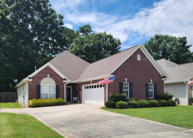 Property at 550 Trellis Cir, Springville, AL 35146, 3 beds, 2 baths
