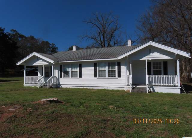 Property at 4033 Cypress St, Bessemer, AL 35022, 3 beds, 2.5 baths