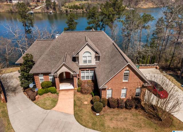 Property at 165 County Road 103, Cullman, AL 35057, 5 beds, 4.5 baths