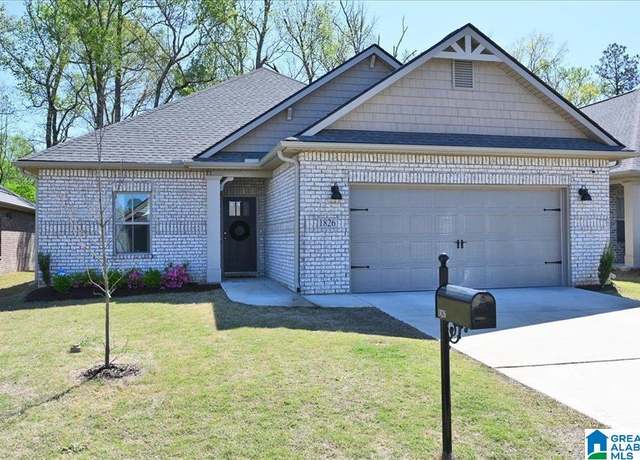 Property at 1826 SE Anise Cir SE, Cullman, AL 35055, 3 beds, 2 baths