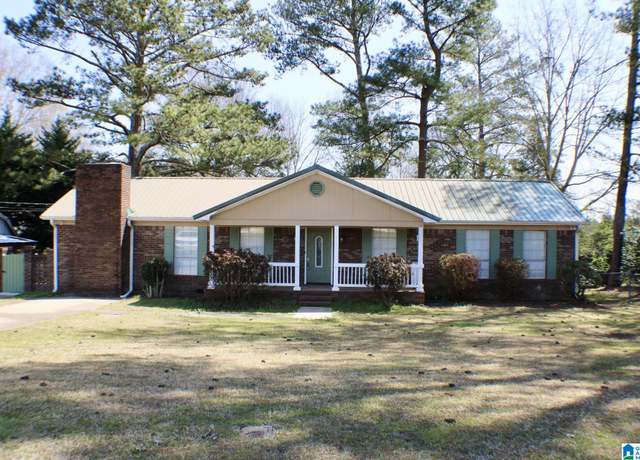 Property at 100 Holiday Estates Dr, Cropwell, AL 35054, 3 beds, 2 baths