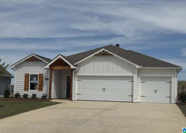 Property at 126 Townmoor Ln, Sterrett, AL 35147, 4 beds, 3 baths