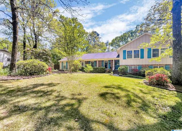 Property at 5548 Surrey Ln, Birmingham, AL 35242, 5 beds, 4 baths