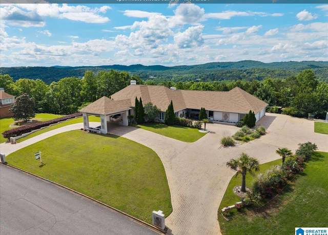Property at 5639 Ridgeview Dr, Trussville, AL 35173, 4 beds, 4 baths