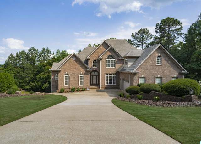Property at 454 Heatherwood Dr, Hoover, AL 35244, 4 beds, 4.5 baths