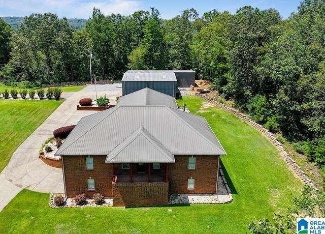 Property at 905 Greentree Dr, West Blocton, AL 35184, 3 beds, 3.5 baths