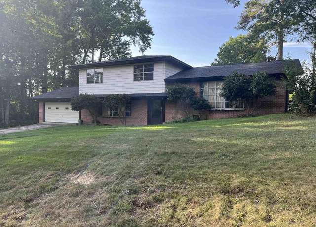Property at 722 Foxhall Dr, Bessemer, AL 35022, 3 beds, 3 baths