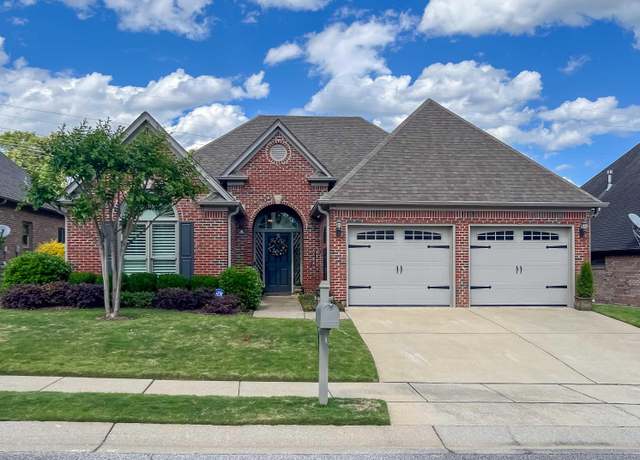 Property at 5246 Creekside Loop, Hoover, AL 35244, 3 beds, 2 baths