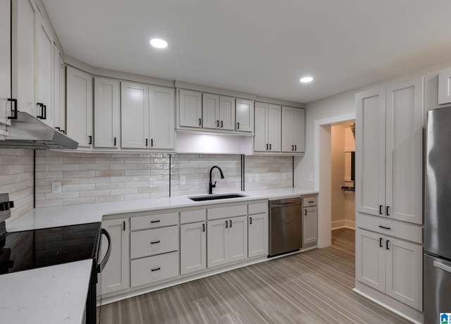 Property at 1700 Valley Ave Unit F, Homewood, AL 35209, 2 beds, 1 bath