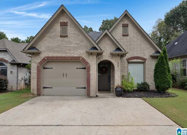 Property at 132 Springdale Dr, Gardendale, AL 35071, 2 beds, 2 baths