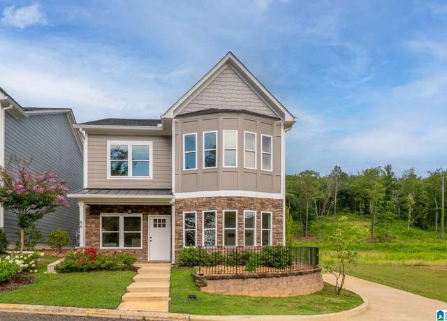 Property at 84 Harbor Pointe Dr, Talladega, AL 35160, 3 beds, 3.5 baths