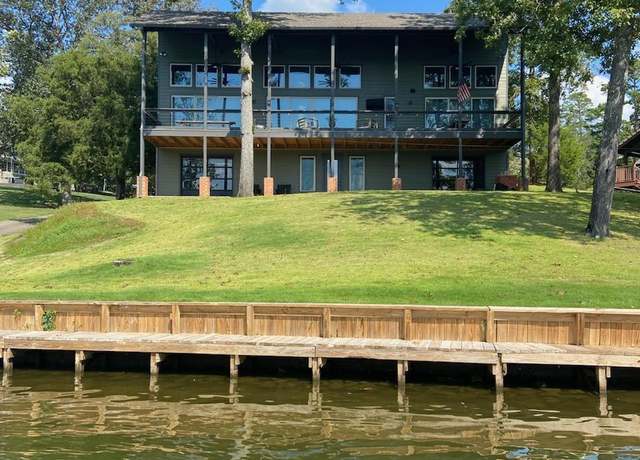Property at 386 County Road 1068, Verbena, AL 36091, 4 beds, 2 baths