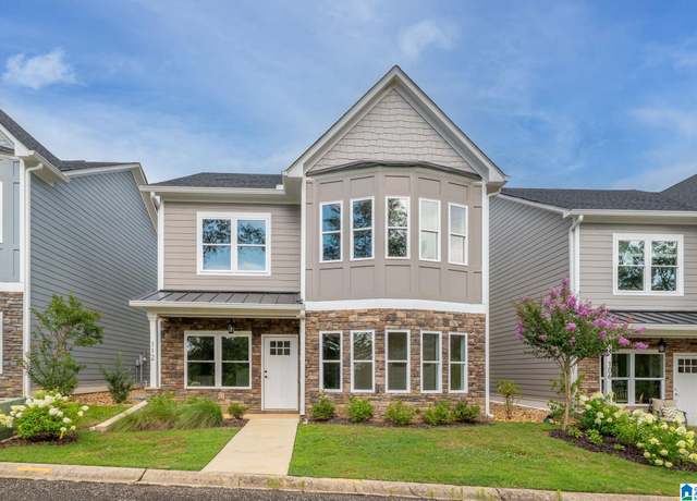 Property at 112 Harbor Pointe Dr, Talladega, AL 35160, 3 beds, 3.5 baths