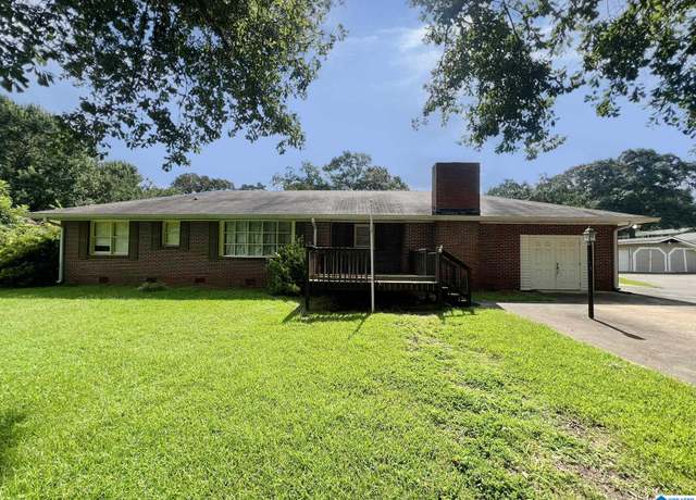 Property at 2350 Coldwater Rd, Anniston, AL 36201, 3 beds, 2 baths