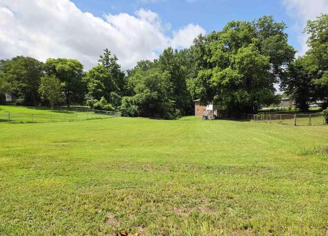 Property at 605 Oriole Ln #6, Gardendale, AL 35071
