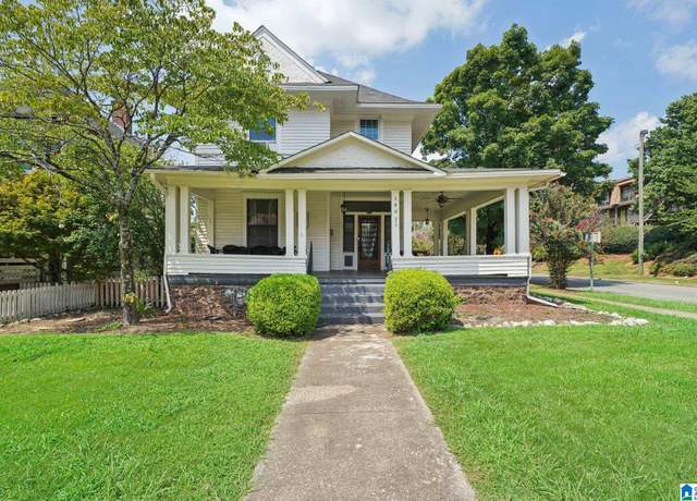 Property at 1402 17th St, Birmingham, AL 35205, 3 beds, 2.5 baths