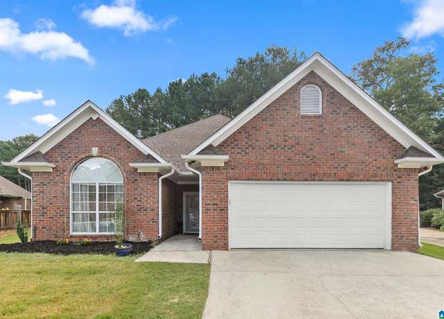 Property at 4472 Parkwood Cir, Trussville, AL 35173, 2 beds, 2 baths