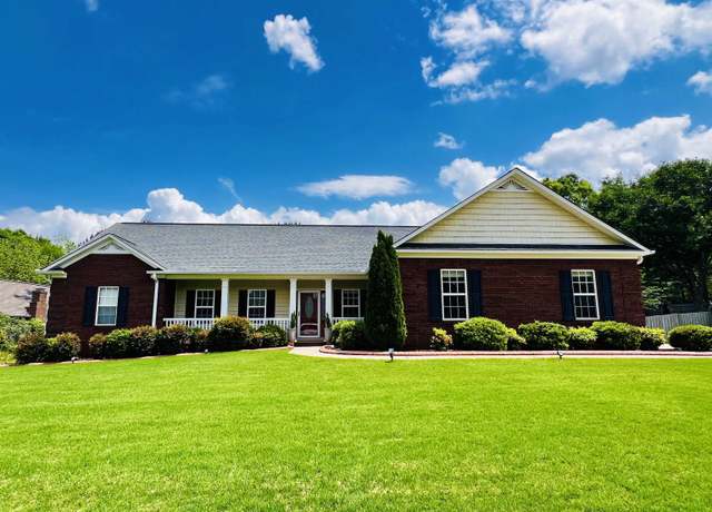 Property at 1002 Miranda Ln SW, Jacksonville, AL 36265, 3 beds, 2.5 baths