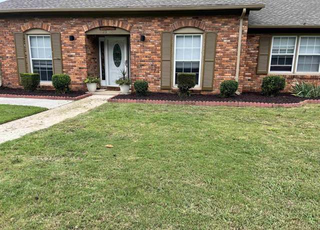 Property at 1208 Terrehaute Ave, Decatur, AL 35601, 5 beds, 2 baths