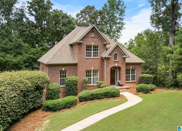 Property at 1046 Laurel Lakes Dr, Helena, AL 35022, 3 beds, 2.5 baths