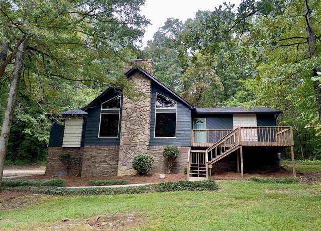 Property at 2440 White Oak Trl, Warrior, AL 35180, 3 beds, 2 baths