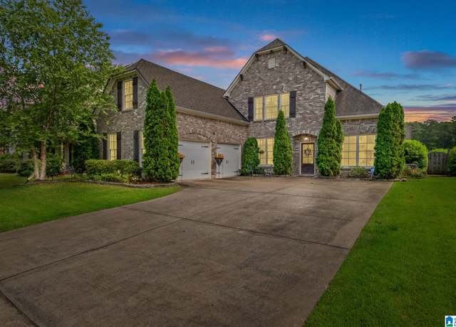Property at 3781 Snowshill Dr, Birmingham, AL 35242, 5 beds, 3.5 baths