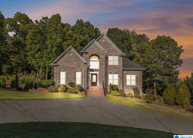 Property at 4305 Maplewood Dr, Trussville, AL 35173, 4 beds, 3.5 baths