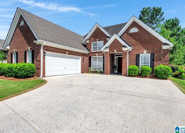 Property at 575 Bentmoor Dr, Helena, AL 35080, 3 beds, 2 baths