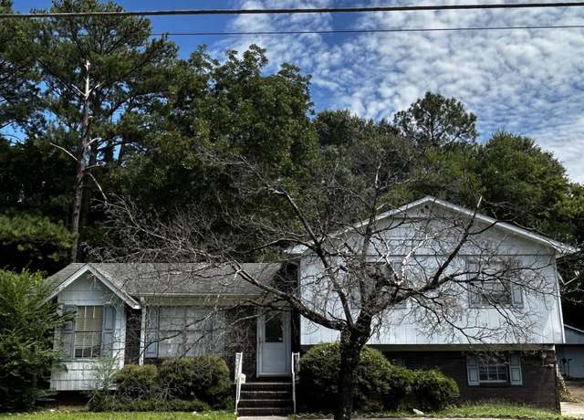 Property at 2707 Novel Dr, Hueytown, AL 35023, 3 beds, 2 baths