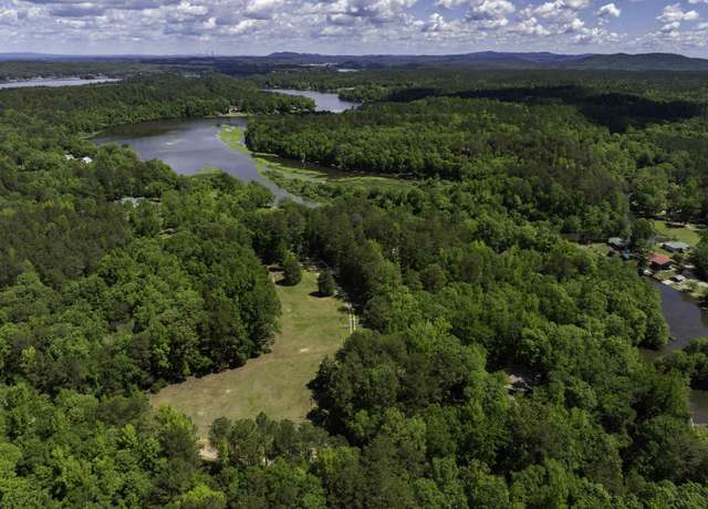 Property at 180 Skywater Ln, Sylacauga, AL 35151, 5 beds, 2 baths