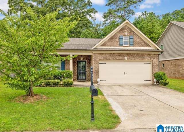 Property at 5136 Sterling Glen Dr, Pinson, AL 35126, 3 beds, 2 baths
