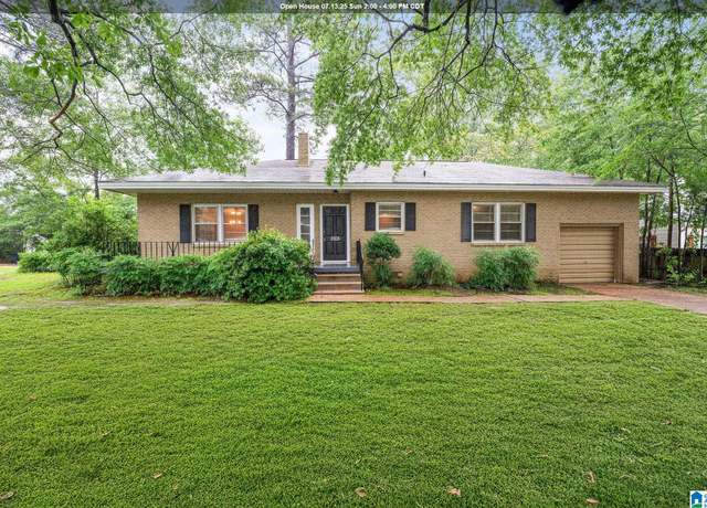Property at 2105 22nd Ave, Northport, AL 35476, 3 beds, 2 baths