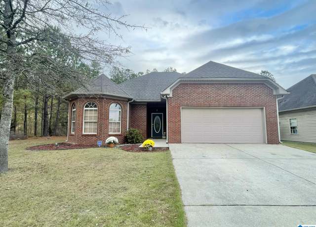 Property at 204 Waterford Highlands Trl, Calera, AL 35040, 3 beds, 2 baths