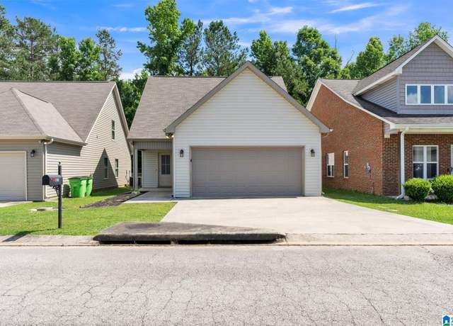 Property at 100 Deer Creek Dr, Odenville, AL 35120, 3 beds, 2 baths