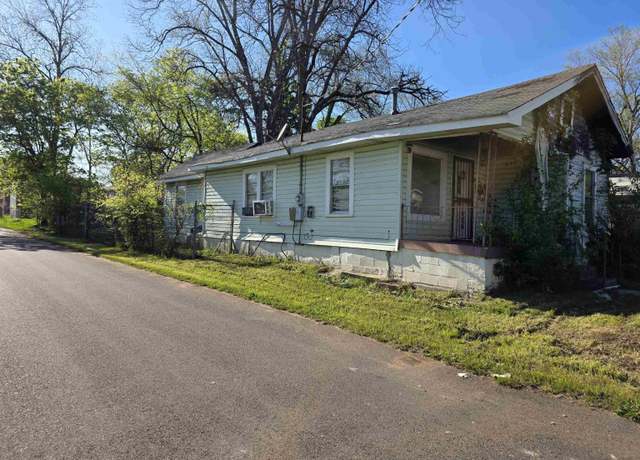 Property at 922 19th St SW, Birmingham, AL 35211, 3 beds, 1 bath
