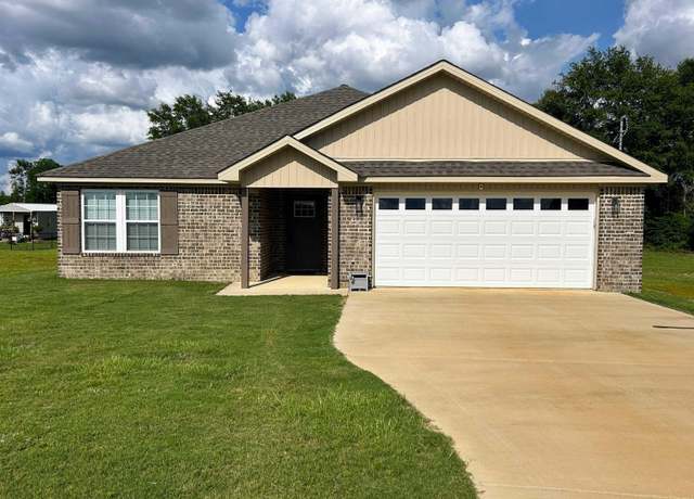 Property at 800 County Road 733, Clanton, AL 35045, 3 beds, 2 baths