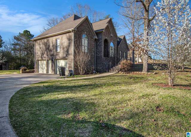 Property at 927 Bending Creek Dr, Bessemer, AL 35023, 3 beds, 3 baths