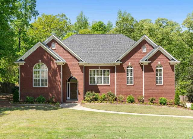 Property at 2543 Oakleaf Cir, Helena, AL 35022, 4 beds, 3 baths