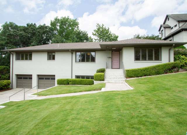 Property at 534 Hampton Dr, Homewood, AL 35209, 3 beds, 3 baths