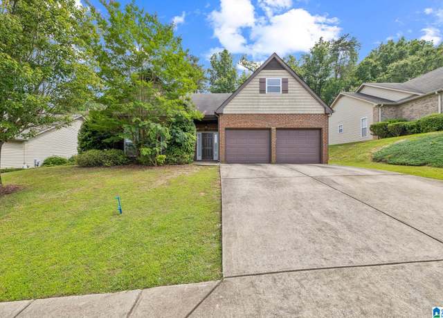 Property at 6120 Edgefield Ln, Pinson, AL 35126, 3 beds, 2 baths