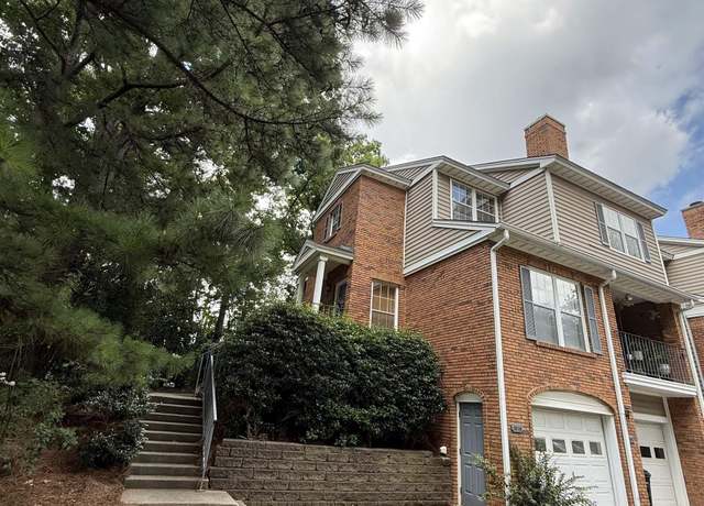 Property at 1902 Waterford Pl #1902, Hoover, AL 35244, 2 beds, 2.5 baths