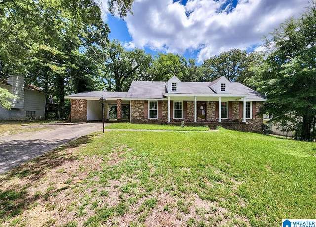 Property at 1649 6th St NW, Center Point, AL 35215, 3 beds, 2.5 baths
