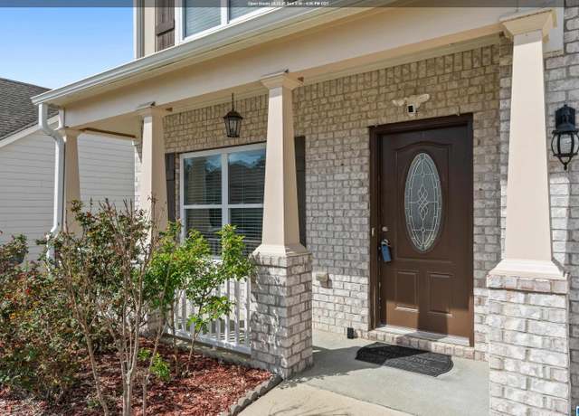Property at 1063 Riviera Dr, Calera, AL 35040, 5 beds, 2.5 baths