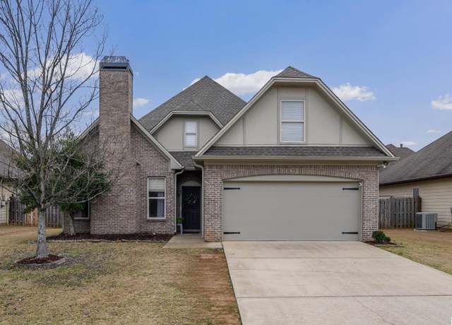 Property at 1042 Little Sorrel Dr, Calera, AL 35040, 3 beds, 2 baths